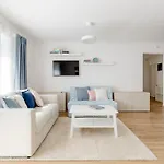 Szondi Corner Apartmán *
